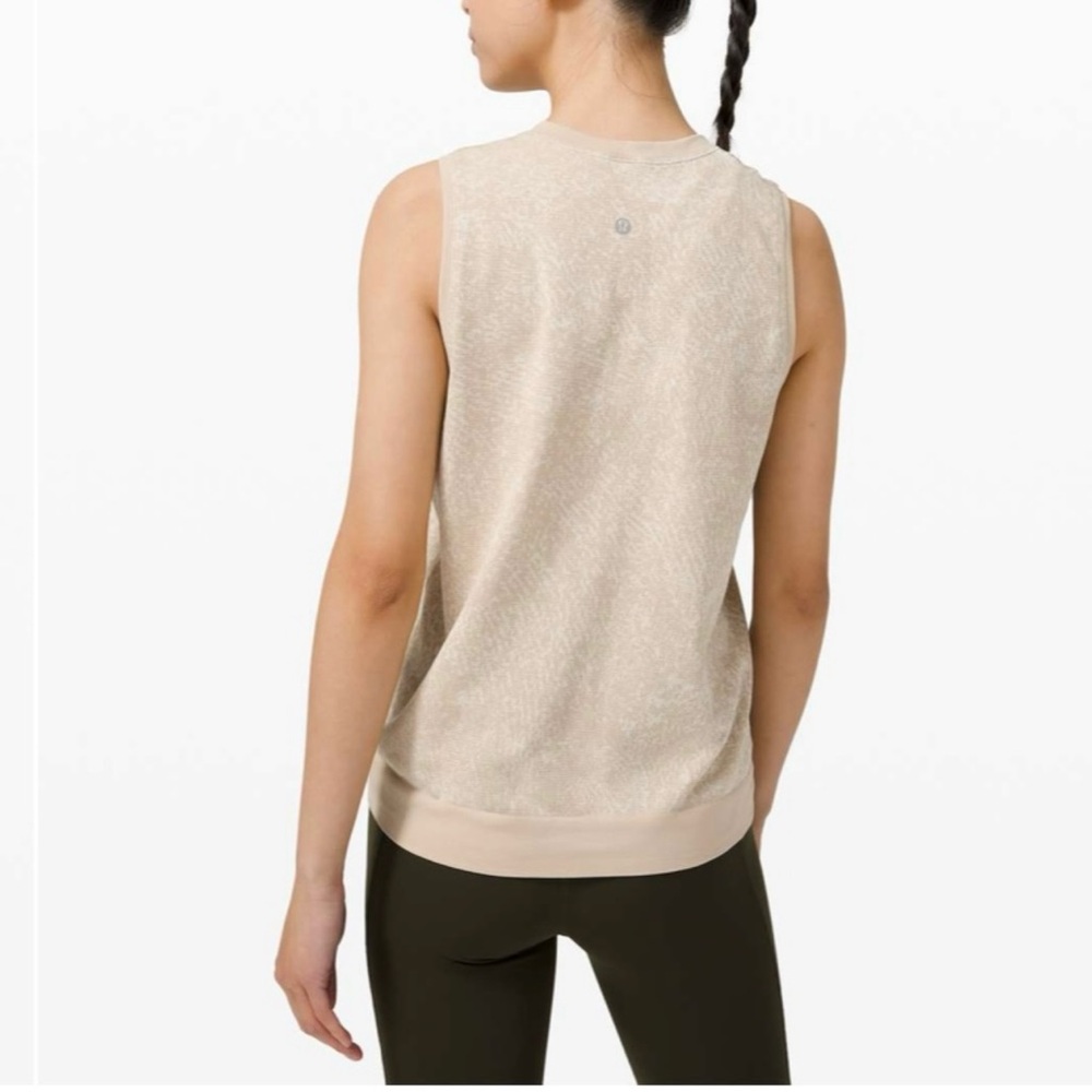 Lululemon Swiftly Breathe Muscle Tank Floral Fauna Cafe Au Lait/White Opal